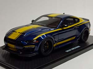 FORD MUSTANG SHELBY SUPER SNAKE 1:18 GT SPIRIT LIMITED