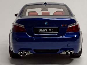 BMW M5 (E60) INTERLAGOS BLUE 1:18 OTTOMOBILE — фото 3