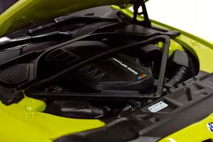 BMW M3 -2020 YELLOW 1:18 MINICHAMPS — фото 8