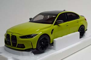 BMW M3 -2020 YELLOW 1:18 MINICHAMPS — фото 1