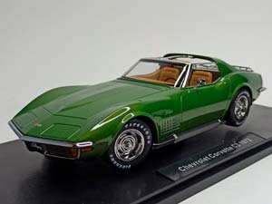 CHEVROLET CORVETTE C3 1972 GREEN KK SCALE 1:18