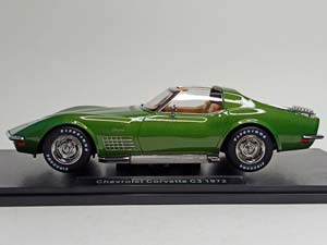CHEVROLET CORVETTE C3 1972 GREEN KK SCALE 1:18 — фото 2