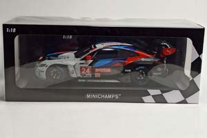 BMW M4 GT3 GTD PRO 1:18 MINICHAMPS LIMITED — фото 9