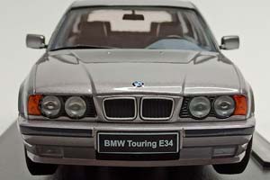 BMW 5ER TOURING (E34) DARK SILVER 1:18 TRIPLE9 — фото 2