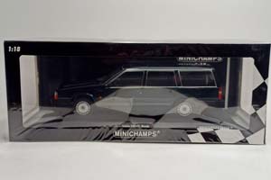 VOLVO 740 GL BREAK-1986 BLUE-GREEN 1:18 MINICHAMPS — фото 10