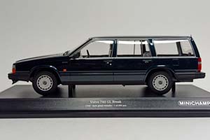 VOLVO 740 GL BREAK-1986 BLUE-GREEN 1:18 MINICHAMPS — фото 2