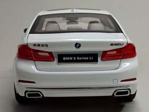 BMW 540IL (G38) WHITE 1:18 KYOSHO — фото 5