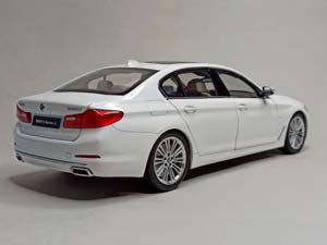 BMW 540IL (G38) WHITE 1:18 KYOSHO — фото 6