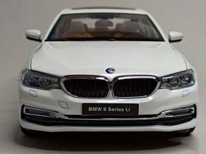 BMW 540IL (G38) WHITE 1:18 KYOSHO — фото 7