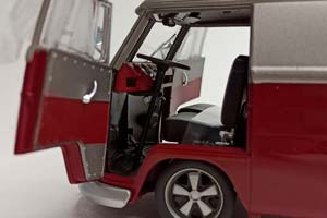 VW VOLKSWAGEN T1 LOWRIDER 1:18 SCHUCO — фото 5