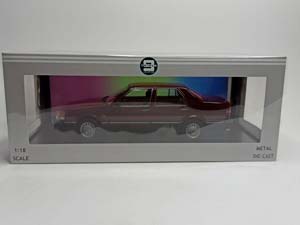 SAAB 9000 CD DARK RED 1:18 TRIPLE9 — фото 10