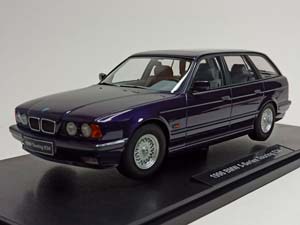 BMW 5ER TOURING (E34) VIOLET 1:18 TRIPLE9
