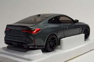 BMW M4 -2020 GREY 1:18 MINICHAMPS — фото 5