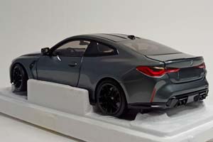 BMW M4 -2020 GREY 1:18 MINICHAMPS — фото 2