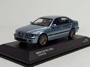 BMW M5 E39 -2003 SOLIDO 1:43 — фото 9