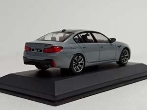 BMW M5 (F90) SOLIDO 1:43 — фото 5