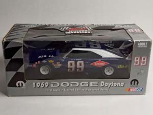 DODGE DAYTONA 1969 LIMITED 1:18 — фото 10