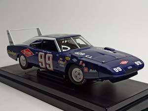 DODGE DAYTONA 1969 LIMITED 1:18 — фото 8
