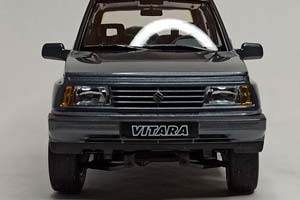 SUZUKI VITARA ESCUDO 1:18 DORLOP — фото 9