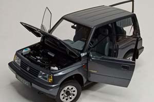 SUZUKI VITARA ESCUDO 1:18 DORLOP — фото 2