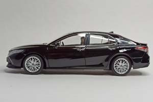 TOYOTA CAMRY BLACK 1:18 ДИЛЕРСКИЙ — фото 6