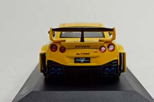 NISSAN GT-R (R35) LB WALK 1:43 SOLIDO — фото 4