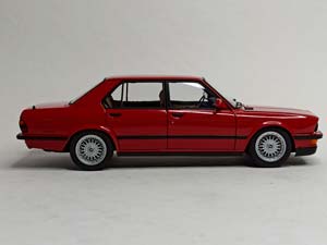 BMW M5 (E28) RED 1987 AUTOART 1:18 — фото 5