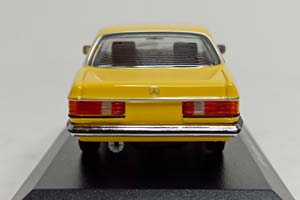MERCEDES W123 COUPE 1:43 MAXICHAMPS — фото 6