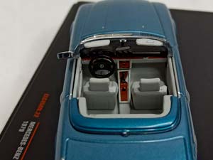 MERCEDES 280 SL (R107) -1978 IXO 1:43 — фото 4