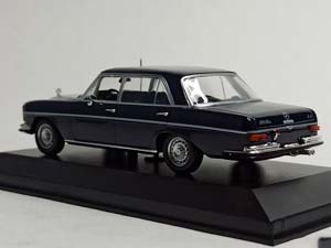 MERCEDES 300 SEL 6,3 DARK BLUE 1:43 MAXICHAMPS — фото 3