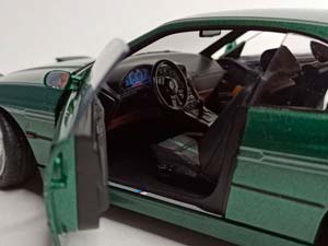 BMW ALPINA B12 5.0 (E31) SOLIDO 1:18 — фото 2
