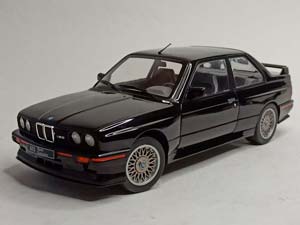 BMW M3 (E30) BLACK 1:18 SOLIDO