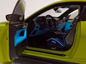 BMW M4 - 2020 (G82) MINICHAMPS 1:18 ДИЛЕР — фото 3
