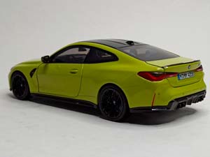 BMW M4 - 2020 (G82) MINICHAMPS 1:18 ДИЛЕР — фото 4