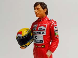 ФИГУРКА "AYRTON SENNA" 15СМ МАСШТАБ 1:12 — фото 2