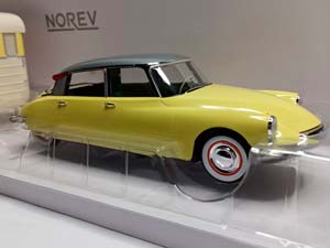CITROEN DS 19 - 1960 + CARAVAN DIGUE PANORAMIC 1:18 — фото 3