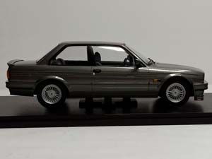 BMW ALPINA B6 3,5 (E30) 1988 GREY 1:18 KK SCALE — фото 6