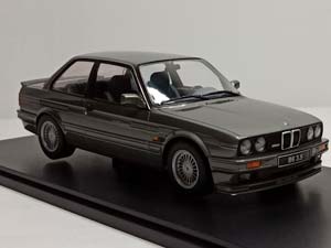 BMW ALPINA B6 3,5 (E30) 1988 GREY 1:18 KK SCALE — фото 7