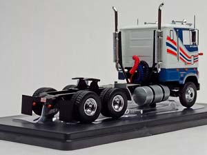 FORD CL 9000 1976 IXO 1:43 — фото 5
