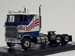 FORD CL 9000 1976 IXO 1:43 — фото 1
