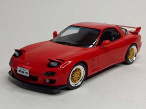 MAZDA RX-7 TYPE RS (FD35) SOLIDO 1:18