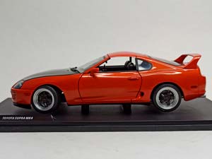 TOYOTA SUPRA MK4 SOLIDO 1:18 — фото 5