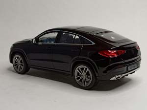 MERCEDES GLE CLASS BLACK 1:18 I SCALE — фото 3