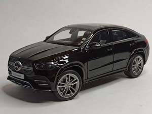 MERCEDES GLE CLASS BLACK 1:18 I SCALE