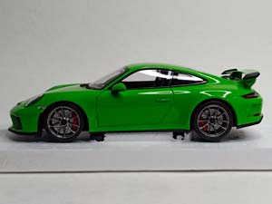 PORSCHE 911 GT3 - 2018 (SHMEE150) MINICHAMPS 1:18 — фото 4