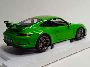 PORSCHE 911 GT3 - 2018 (SHMEE150) MINICHAMPS 1:18 — фото 6