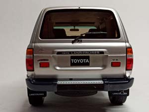 TOYOTA LAND CRUISER HD J80 OTTOMOBILE 1:18 — фото 4