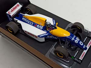 WILLIAMS RENAULT DAMON HILL 1993 1:18 — фото 4