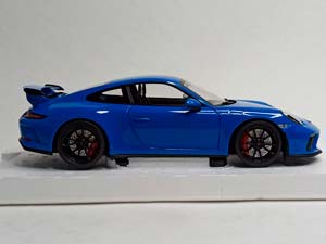 PORSCHE 911 GT3 2018 MINICHAMPS 1:18 — фото 5