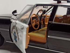 CHEVROLET CAPRICE POLICE -1989-GREENLIGHT 1:24 — фото 3